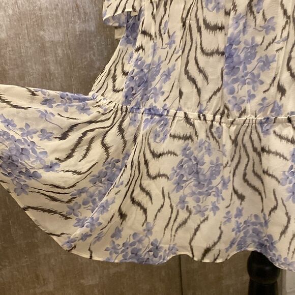 Cinq à Sept 100% silk Dress, US8 - Picture 12 of 14